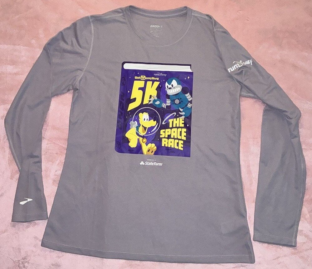 2026 Rundisney Pluto 5K Shirt Space Race, Unisex LS Medium VGC